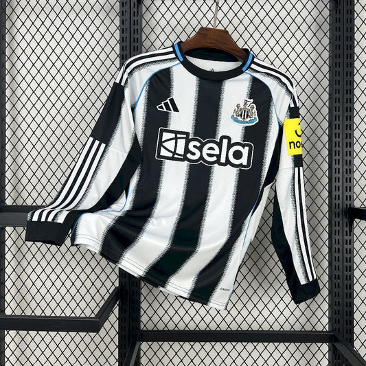 Newcastle United Local 25/26 Manga Larga Fan