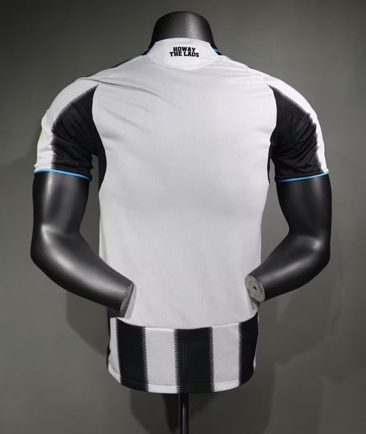 Newcastle United Local 25/26 Manga Corta Player