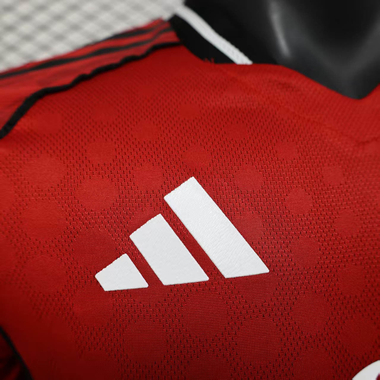Manchester United Local 25/26 Manga Corta Player
