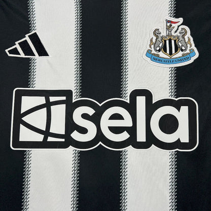 Newcastle United Local 25/26 Manga Larga Fan