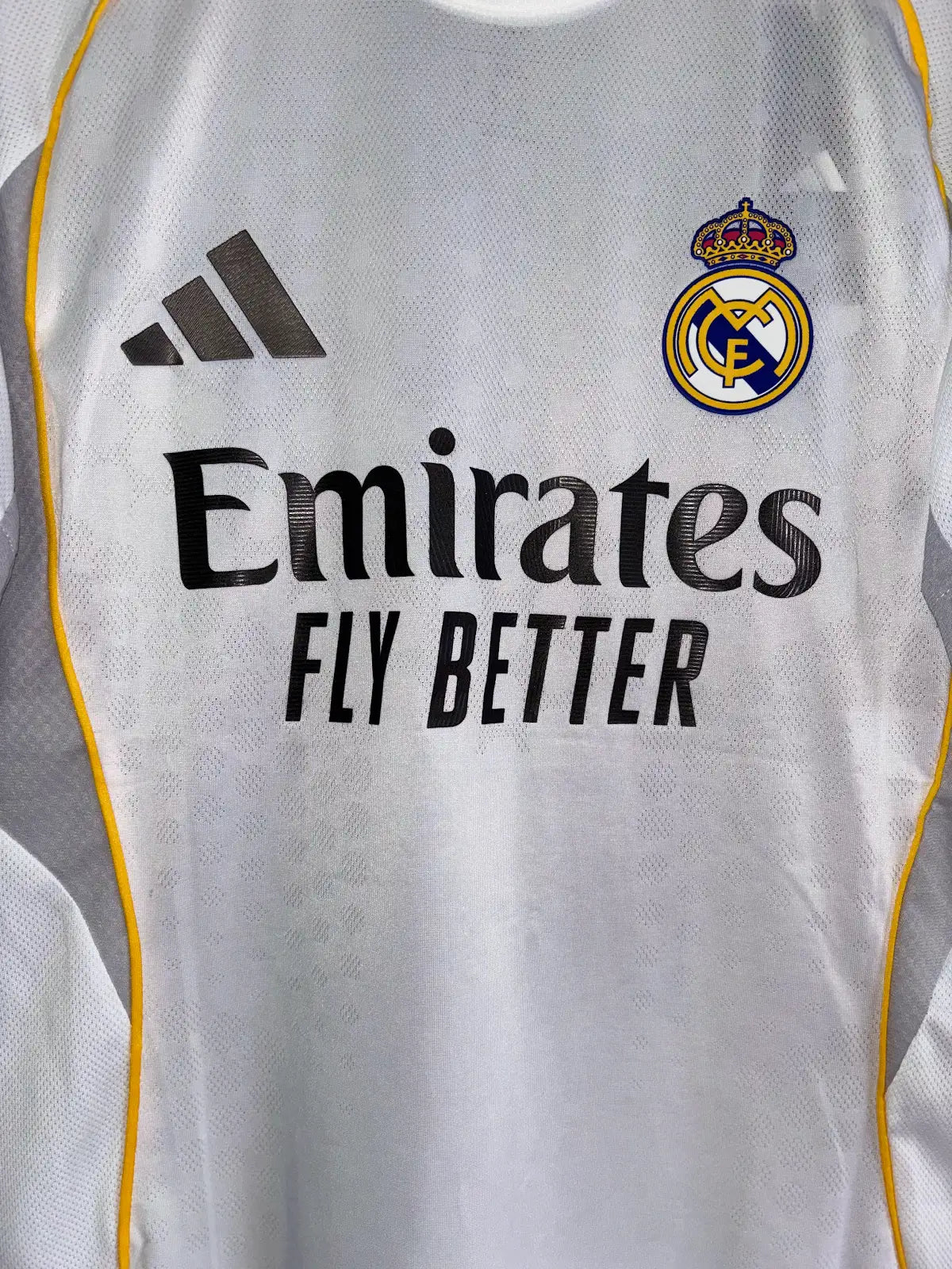 Real Madrid Local 25/26 Manga Corta Player