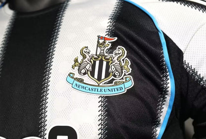 Newcastle United Local 25/26 Manga Corta Player